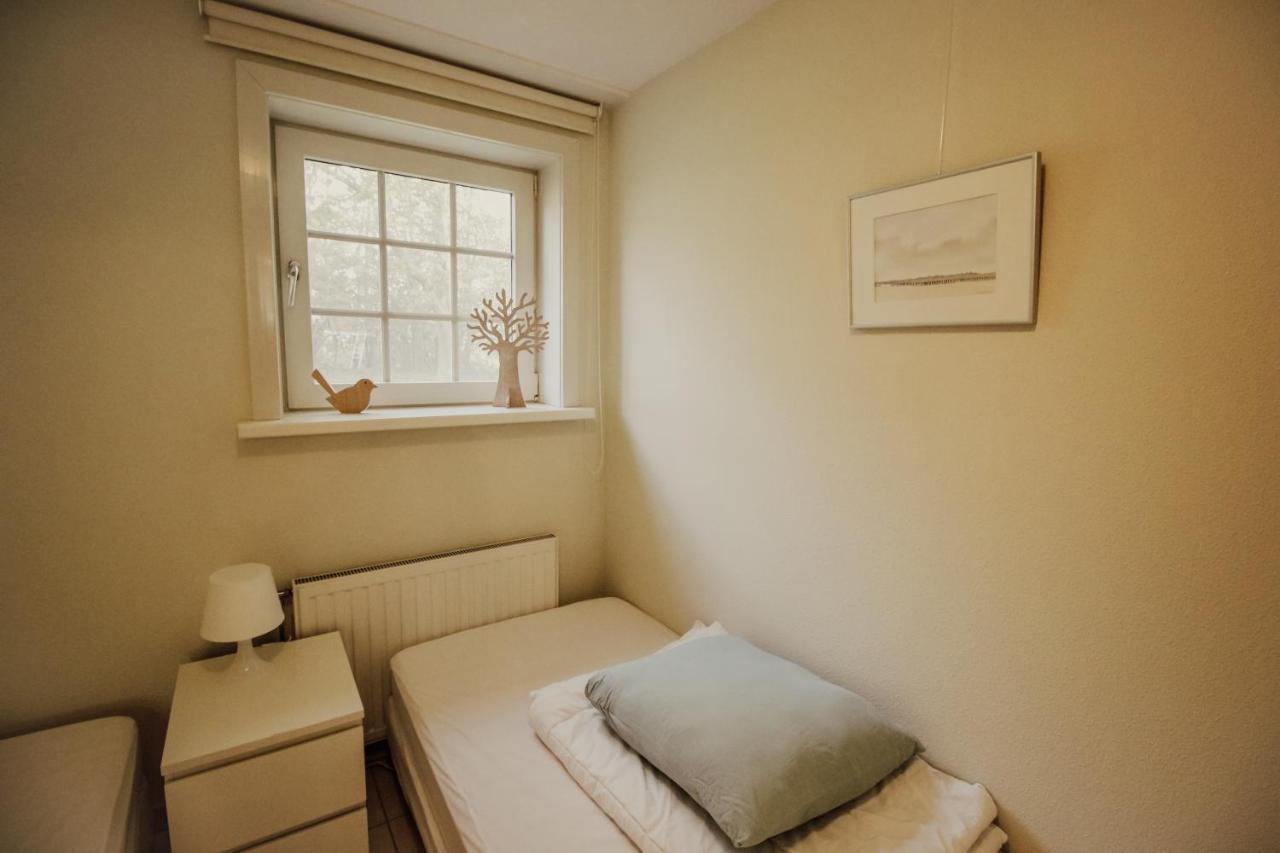 Accommodatie In Herbouwde Boerenschuur Koestal 勒特朗舍芒 外观 照片